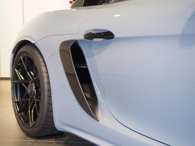 صورة مصغرة 24 لـ 2025 Porsche 718 SPYDER