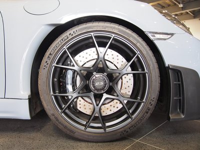 صورة مصغرة 14 لـ 2025 Porsche 718 SPYDER