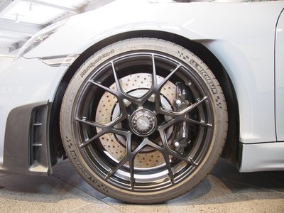 صورة مصغرة 11 لـ 2025 Porsche 718 SPYDER