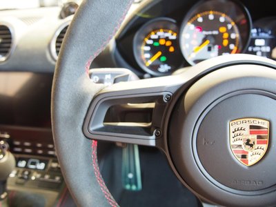 صورة مصغرة 38 لـ 2025 Porsche 718 SPYDER
