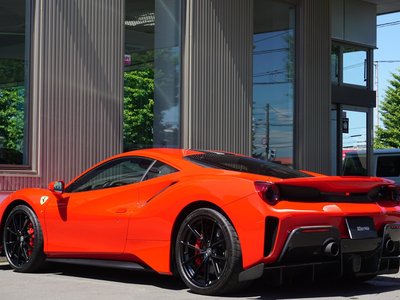 صورة 9 لـ 2021 Ferrari 488 PISTA