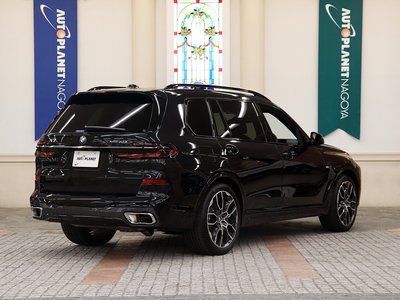 2025 BMW X7 photo 4