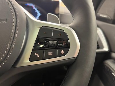 2025 BMW X7 thumbnail 26