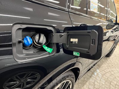 2025 BMW X7 thumbnail 64