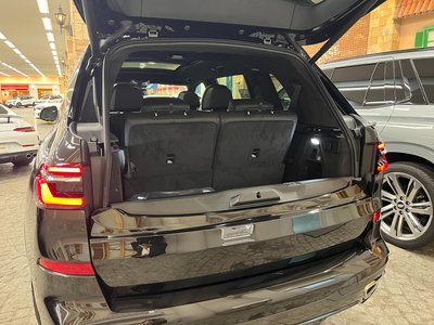 2025 BMW X7 photo 12