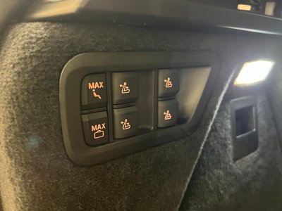 2025 BMW X7 photo 16