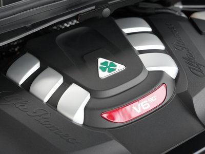 2019 ALFA Romeo STELVIO — фото 11