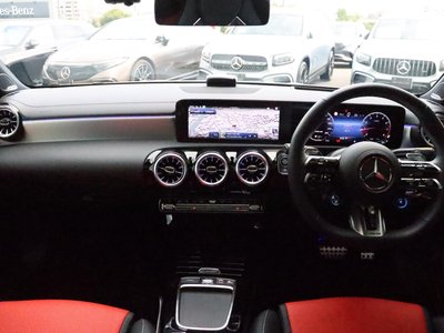 صورة 4 لـ 2025 Mercedes-BENZ CLA AMG