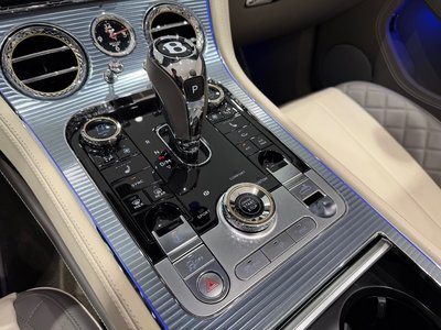 صورة 35 لـ 2019 Bentley CONTINENTAL