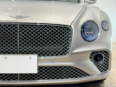 صورة 55 لـ 2019 Bentley CONTINENTAL