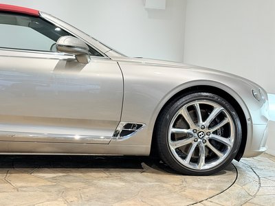 صورة 59 لـ 2019 Bentley CONTINENTAL