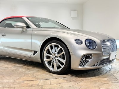 صورة 56 لـ 2019 Bentley CONTINENTAL
