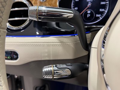 صورة 27 لـ 2019 Bentley CONTINENTAL