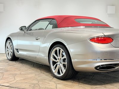 صورة 64 لـ 2019 Bentley CONTINENTAL