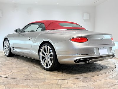 صورة 10 لـ 2019 Bentley CONTINENTAL