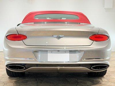 صورة 65 لـ 2019 Bentley CONTINENTAL