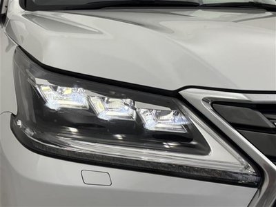 2016 Lexus LX 照片 32