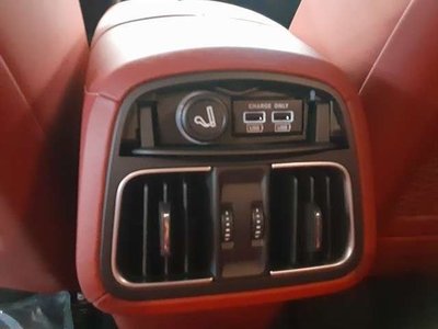 2017 Maserati LEVANTE 缩略图 27