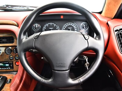 2001 Aston Martin DB7 — фото 14
