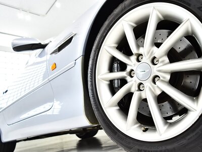 صورة 21 لـ 2001 Aston Martin DB7