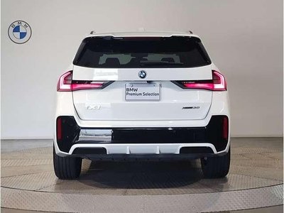 2025 BMW IX1 — миниатюра 8
