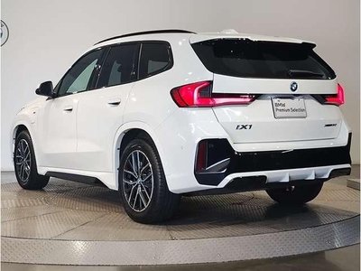 2025 BMW IX1 — миниатюра 2