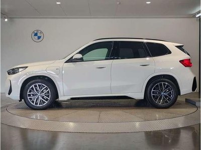 2025 BMW IX1 — миниатюра 6