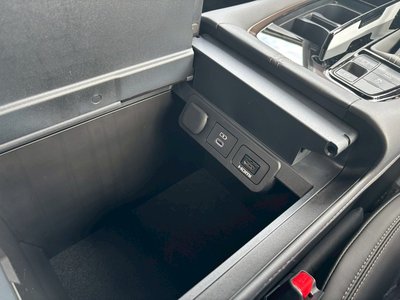 صورة 41 لـ 2026 Toyota ALPHARD