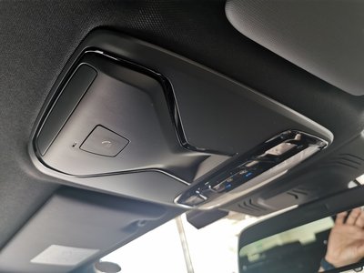 2025 BMW 3 SERIES TOURING thumbnail 35