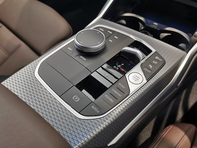 2025 BMW 3 SERIES TOURING thumbnail 38