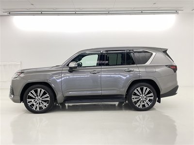 صورة مصغرة 17 لـ 2022 Lexus LX