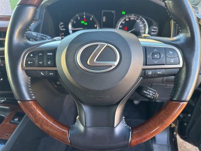 2015 Lexus LX — фото 54