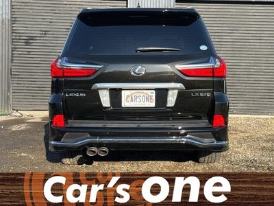 2015 Lexus LX — фото 3