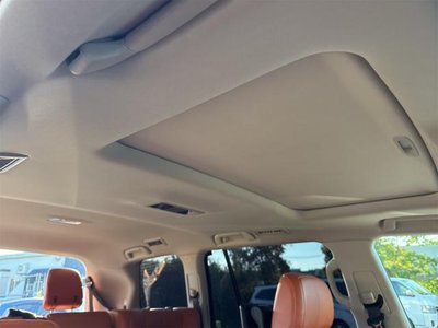 2015 Lexus LX — фото 12