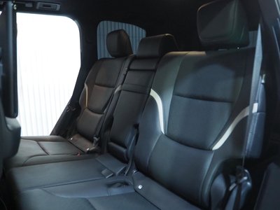 صورة 31 لـ 2025 Toyota LAND CRUISER 300