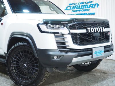 صورة 2 لـ 2025 Toyota LAND CRUISER 300