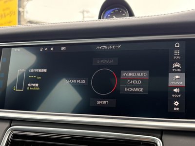 2018 Porsche PANAMERA thumbnail 46