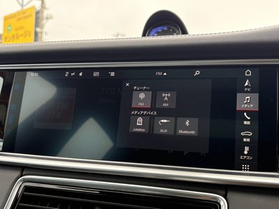 2018 Porsche PANAMERA thumbnail 47