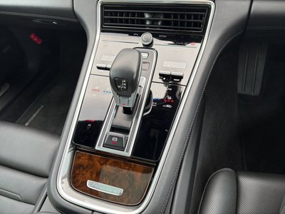 2018 Porsche PANAMERA thumbnail 52