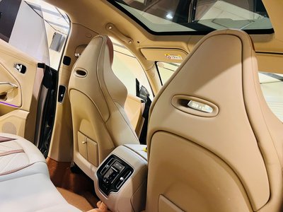 2023 Aston Martin DBX 缩略图 53