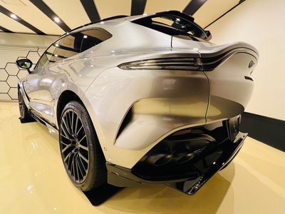 2023 Aston Martin DBX 缩略图 6