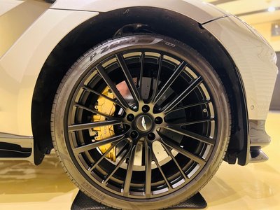 2023 Aston Martin DBX 缩略图 26