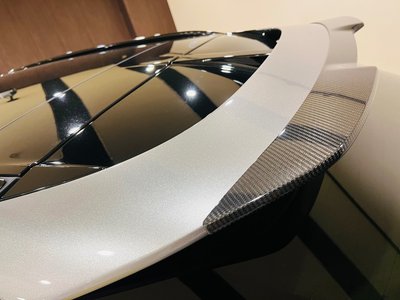 2023 Aston Martin DBX 缩略图 18