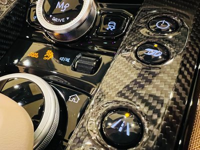 2023 Aston Martin DBX 缩略图 48