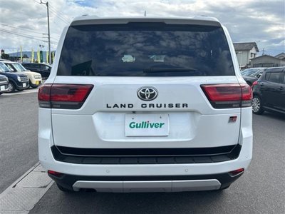 2023 Toyota LAND CRUISER 300 — миниатюра 38