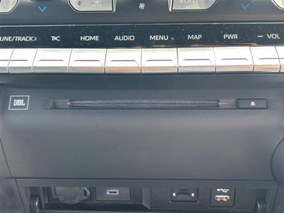 2023 Toyota LAND CRUISER 300 — миниатюра 8