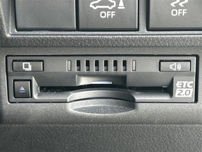 2023 Toyota LAND CRUISER 300 — миниатюра 15