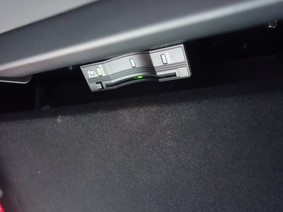 2024 LAND Rover RANGE ROVER VELAR — миниатюра 85