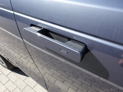 2024 LAND Rover RANGE ROVER VELAR — миниатюра 81