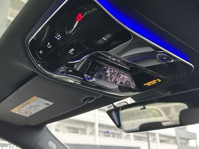 2023 Mercedes-BENZ C-CLASS AMG thumbnail 44